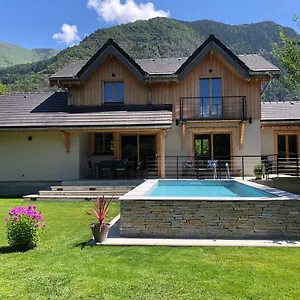 Barbara With Swimming Pool In The Heart Of Oisans Chalet